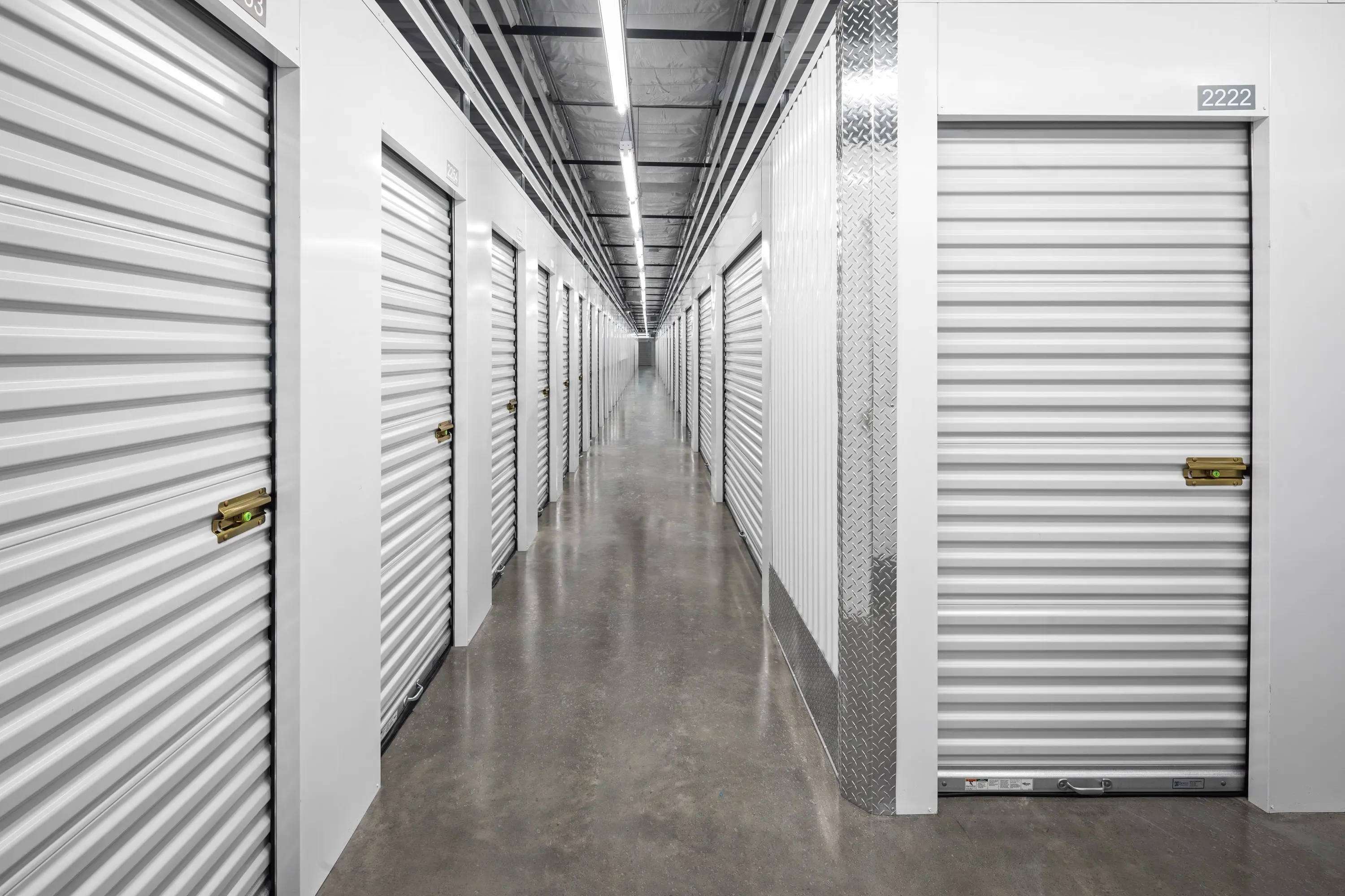 Glendale Self Storage building, photo 4 of 4